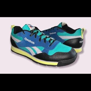 Reebok Men's Size 11 US Royal Braewood Royal Flag Suede Textile Sneaker M42017